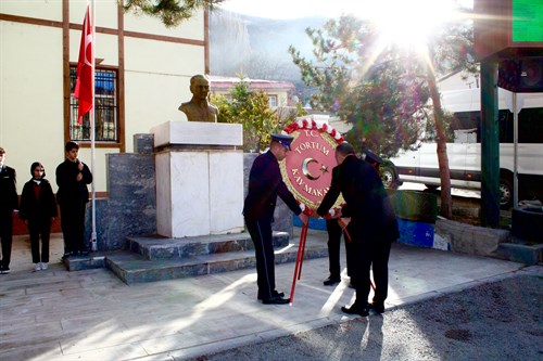 BÜYÜK ÖNDER GAZİ MUSTAFA KEMAL ATATÜRK'ÜN ÖLÜM YILDÖNÜMÜ ÇELENK SUNMA VE ANMA TÖRENİ